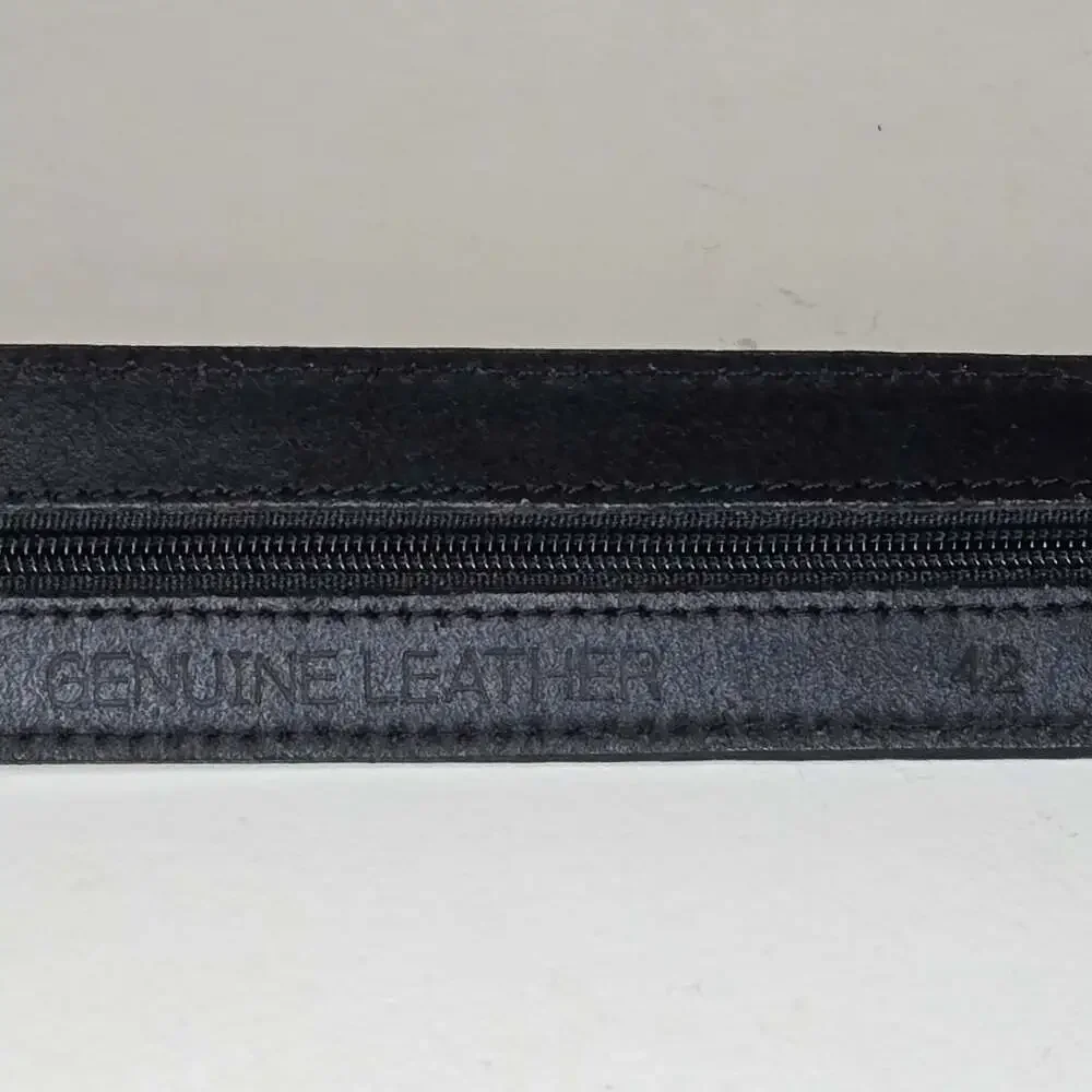 Harley-Davidson Men's Genuine Leather Money Zipper Belt with Chrome Bar & Shield